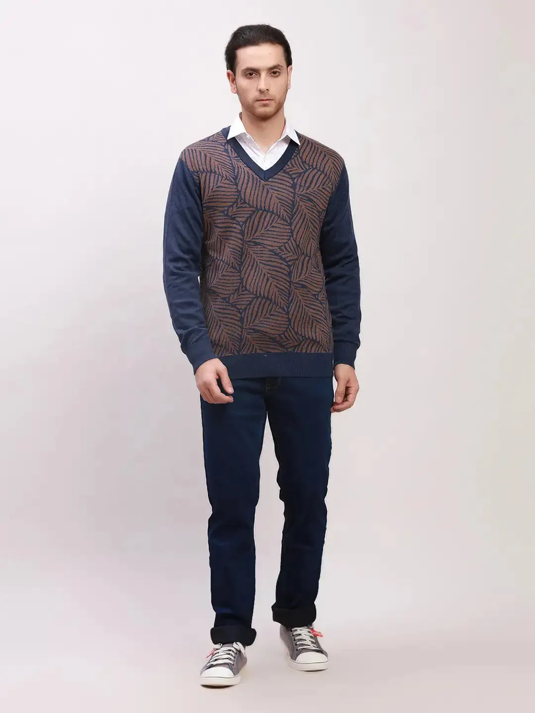 Colorplus Men Blue Jacquard Tailored Fit Wool Blend Full Sleeve V Neck Sweaters