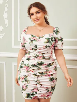 Elegant Floral Ruched Short Sleeve Sweetheart Pencil Natural Short Plus Size Dress