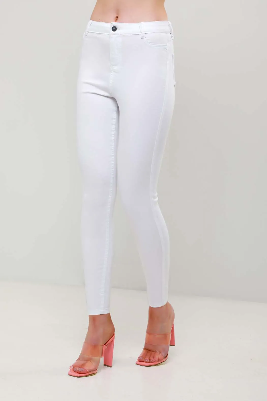 Lisbon White Super Soft Skinny Jean