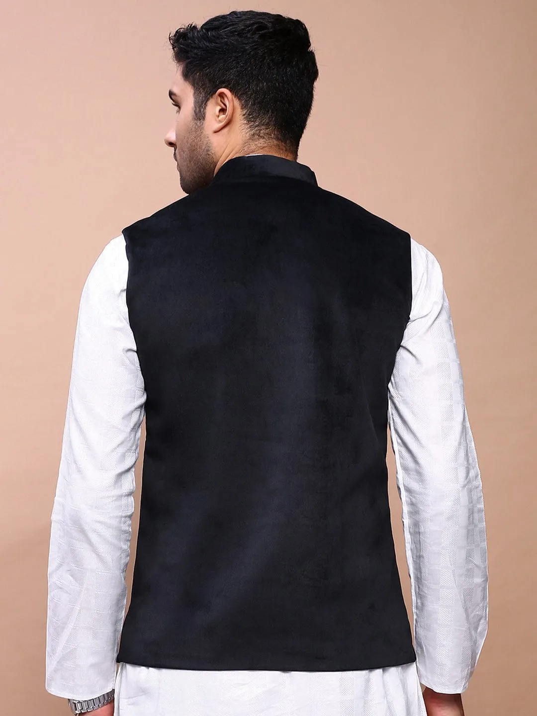 Men Black Slim-Fit Nehru Jackets