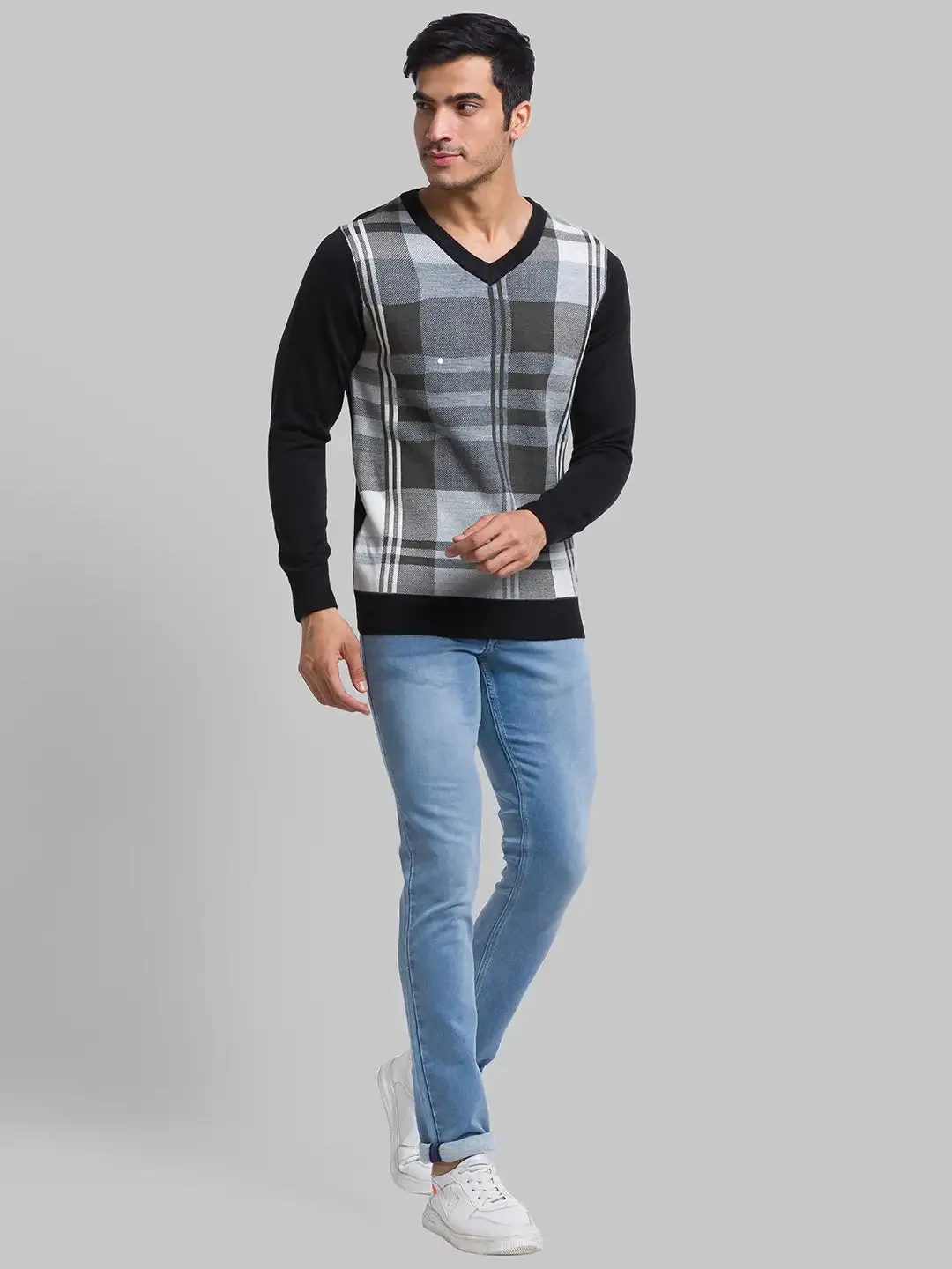 Men Black Yarn Dyed Acrylic Blend Full Sleeve Sweaters