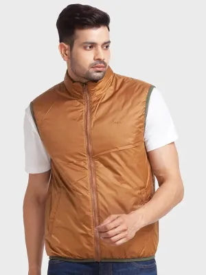 Men Green Tailored Fit Solid Polyester Sleeveless Jackets